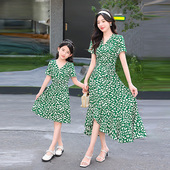 连衣裙夏季 长裙时尚 新款 洋气一片式 度假沙滩裙潮 母女装 炸街亲子装
