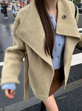 九1117韩国东大门大衣区crong-8700212直邮学院人气简约秋季街头