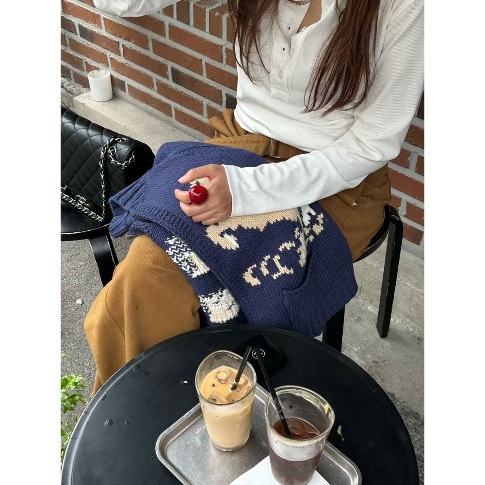 九1102韩国东大门t恤区dailyjud-8687103街头通勤欧美冬季精致