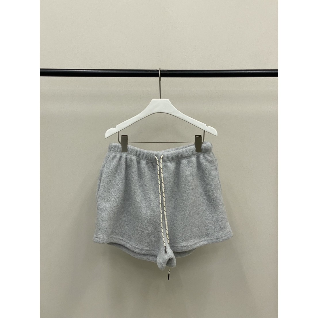 八1205韩国东大门运动短裤区4521763气质韩版炸街可爱街舞冬季