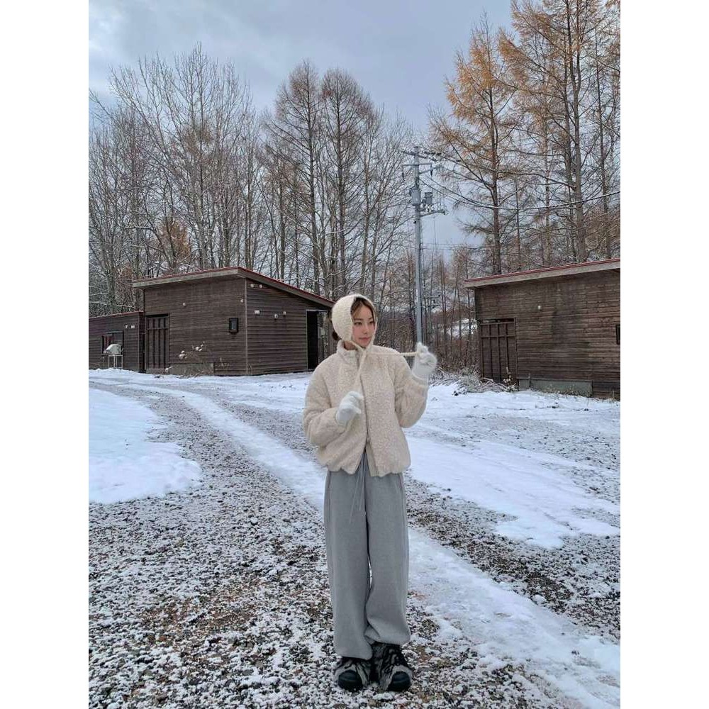 九1126韩国东大门运动瑜伽外套区OBSESS-8712720正品高端休闲瑞丽