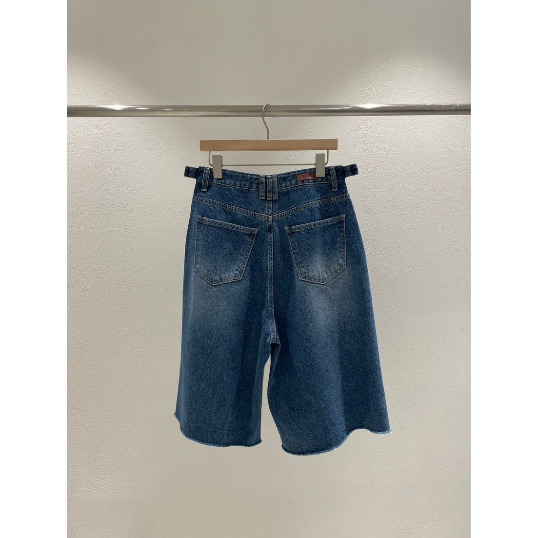 八1216韩国东大门运动短裤热销区4540154春冬舒适韩版炸街可爱