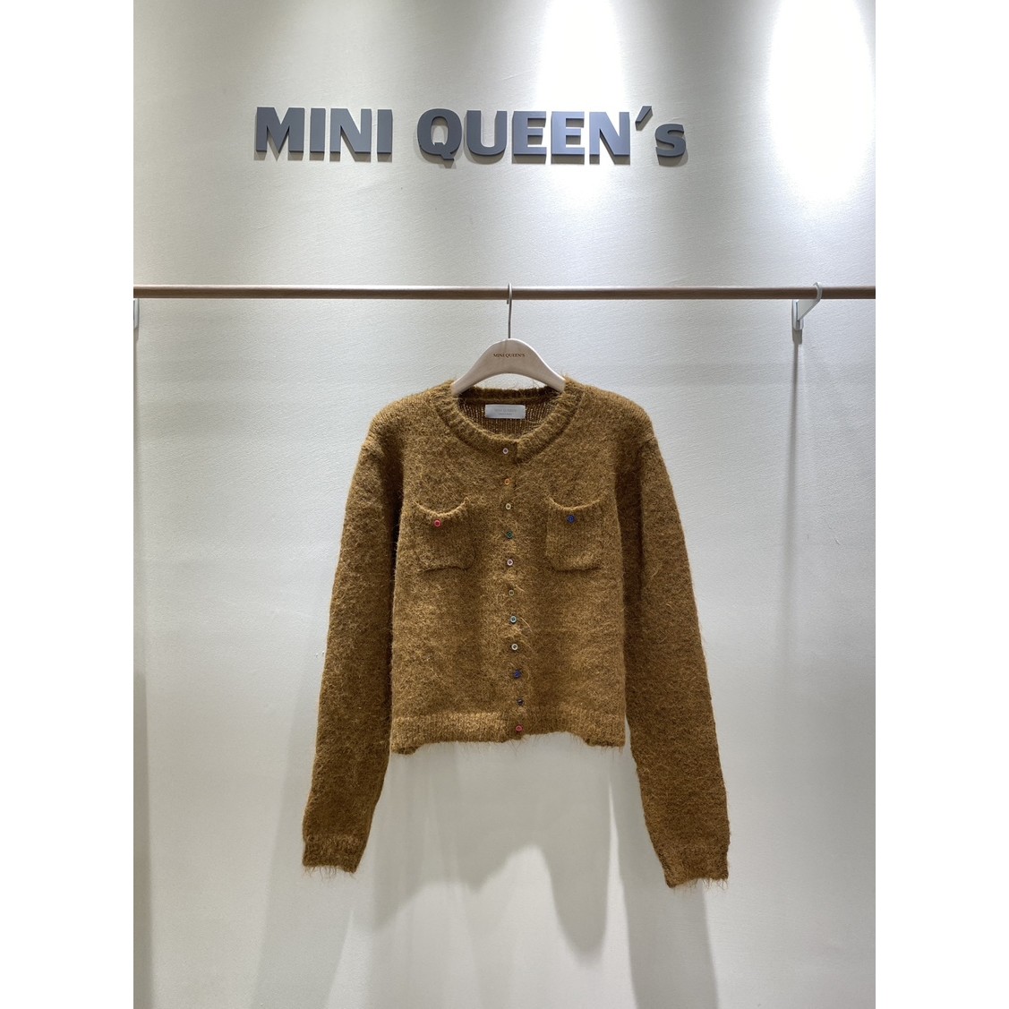 八1015韩国东大门运动户外针织衫区4460525秋冬流行韩版独特可爱