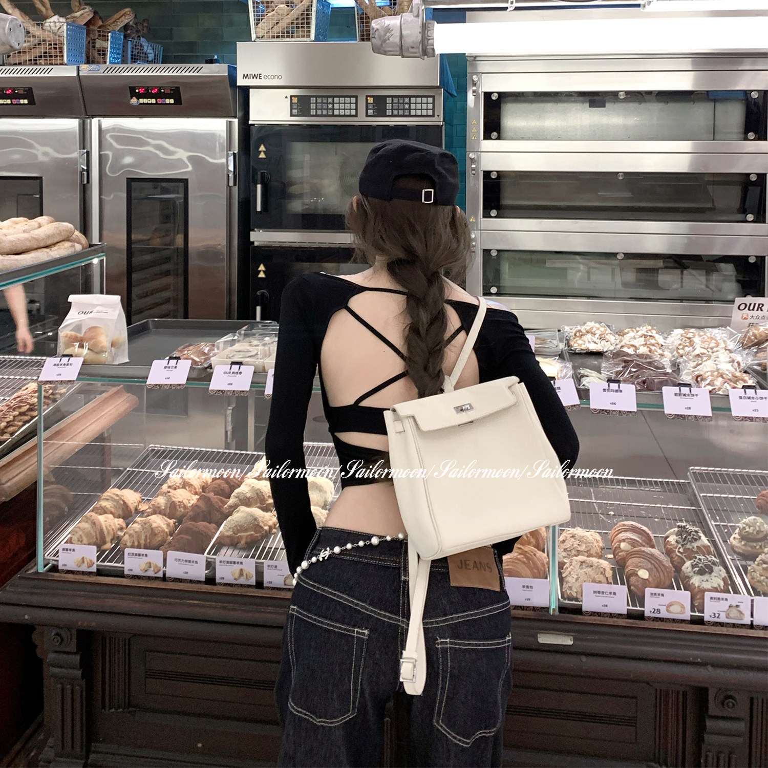 1.21/20点【超辣甜妹】短款大方领修身长袖露背T恤打底衫（带胸垫,女装/女士精品,T恤,淘宝优惠券,粉丝福利购,淘宝优惠卷