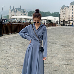 现货！2023春季收腰两色连衣裙123-6563-P110-K168图片