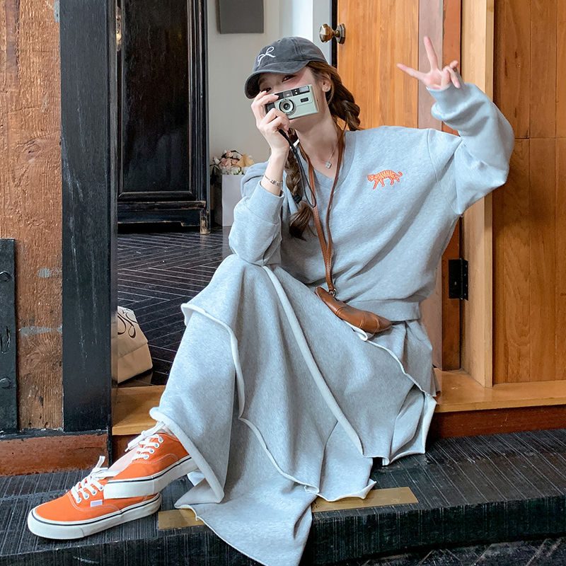 现货!2025秋季刺绣休闲卫衣套装123-2512-P175-K238,女装运动套装,浙宝123 现货!2025秋季刺绣休闲卫衣套装123-2512-P175-K238,女装运动套装,浙宝123