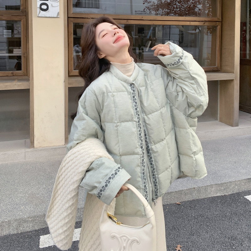 大货已出！2025刺绣款90绒羽绒服外套123-7782-P325-K478,女装羽绒服,浙宝123