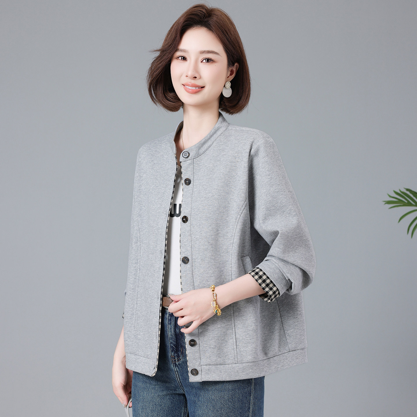 休闲短外套女宽松2026春装新款中年妈妈薄款单层夹克洋气减龄上衣