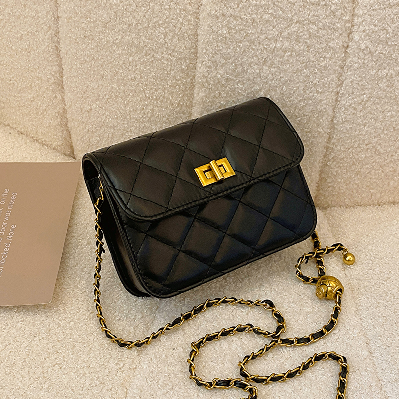 春夏新款流行小众单肩斜挎女包