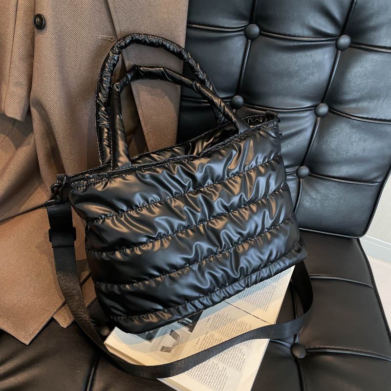 秋冬新款托特包羽绒轻便包包