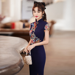 藏青色中式旗袍2025新款夏季年会主持人演出服连衣裙高级感礼服女