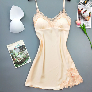 性感睡衣女夏季吊带睡裙带胸垫火辣聚拢小胸成人冰丝绸情趣家居服