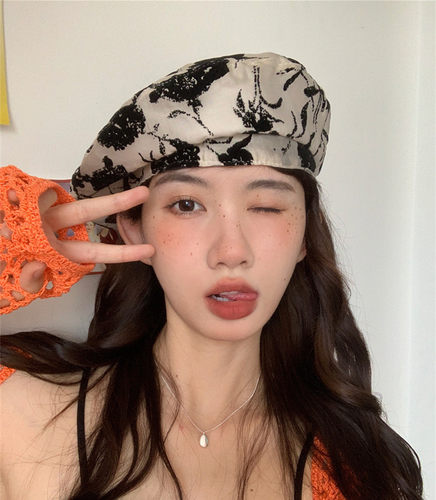 高级感贝雷帽复古花朵女重工植绒