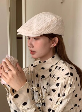 miu系穿搭复古前进帽褶皱肌理感