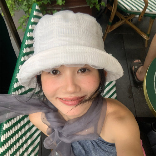 温柔又干净白色蕾丝褶皱渔夫帽女