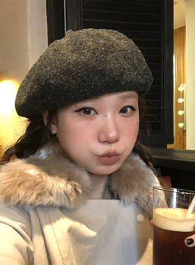 古早日杂感炭灰色羊毛软顶贝雷帽