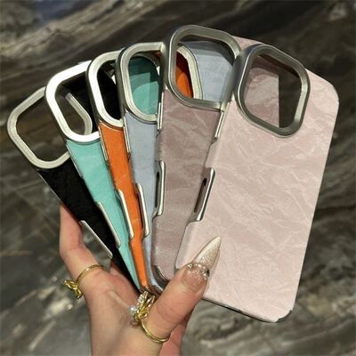 适用iPhone16pro大孔电镀雪山纹