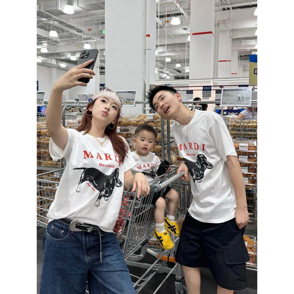 潮流亲子装一家三口2026夏季新款母子母女装时髦洋气圆领短袖T恤