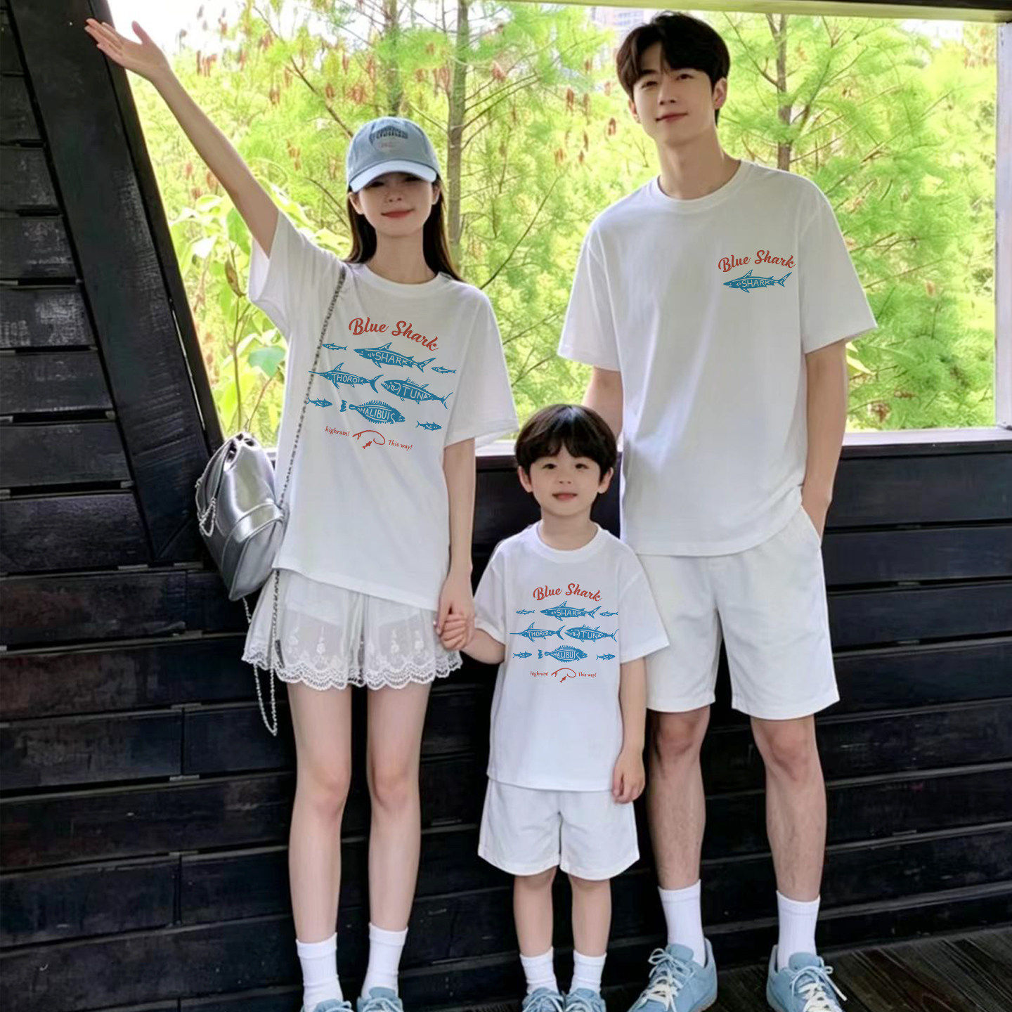 一家三四口亲子装母女款2026新款高级感夏季超火纯棉童装短袖t恤
