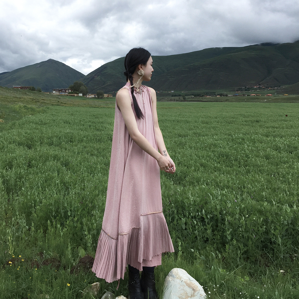 「夏曲」温柔不规则拼接百褶裙女 民族风a字度假复古风琴裙连衣裙