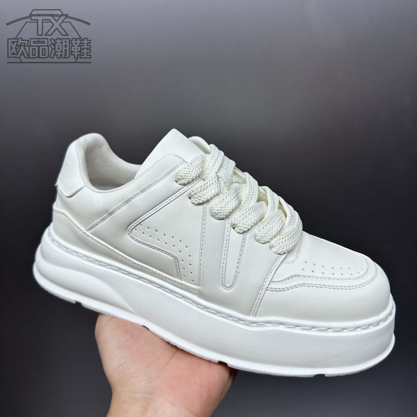 欧货轻便透气真皮舒适软底板鞋