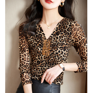 V领上衣女遮肚显瘦洋气小衫 薄款 网纱长袖 新款 T恤 加绒2025春秋季