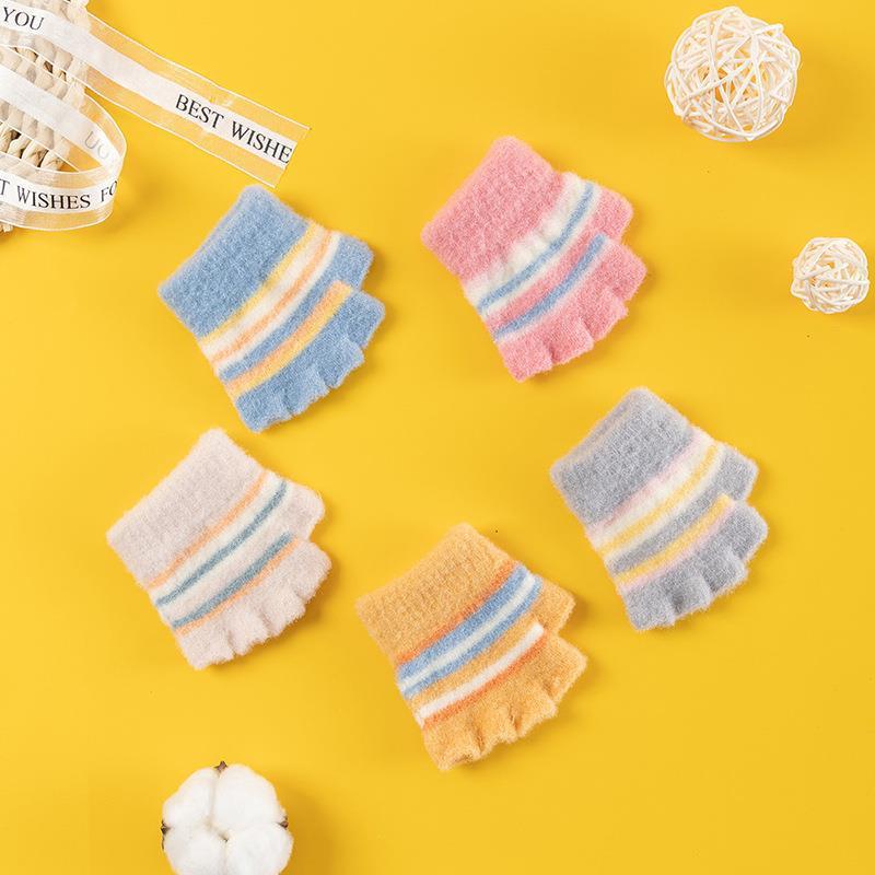 新生儿童保暖防寒针织条纹手套