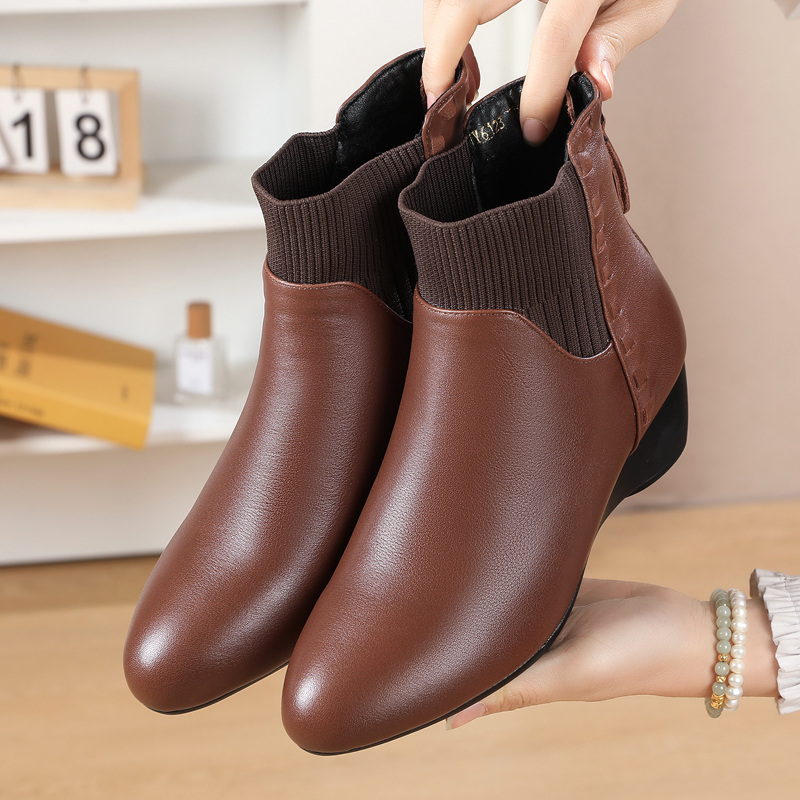 真皮坡跟切尔西短靴百搭软底袜靴