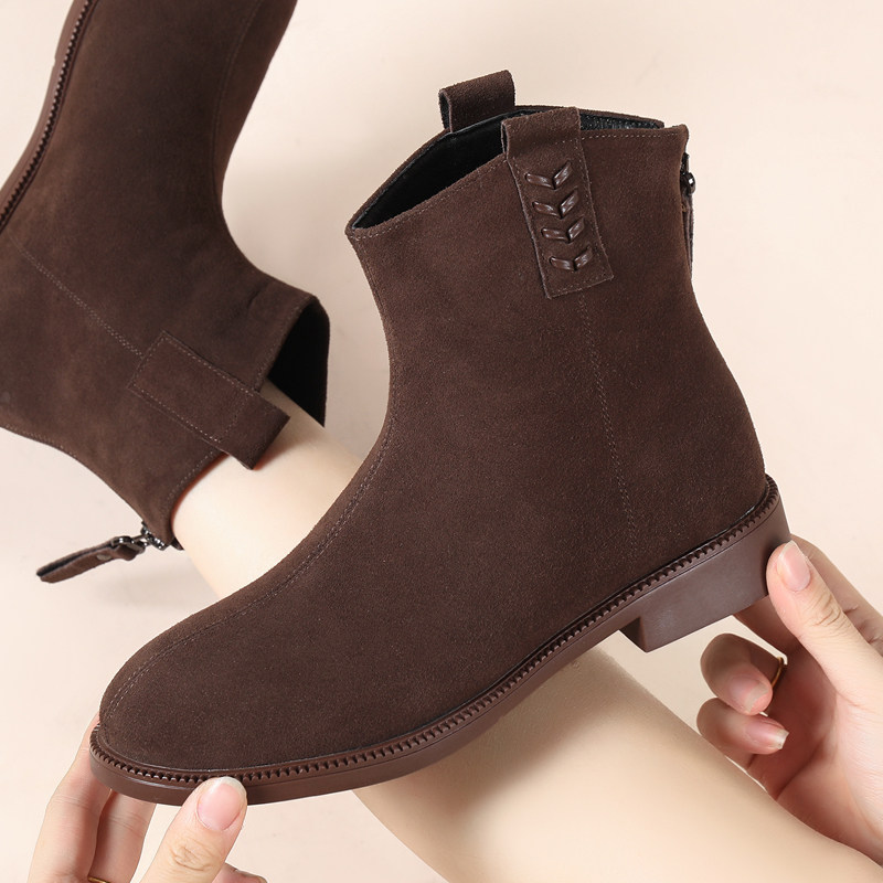 真皮平底短靴2025秋冬休闲软底马丁靴后拉链女靴大码平跟加绒棉鞋