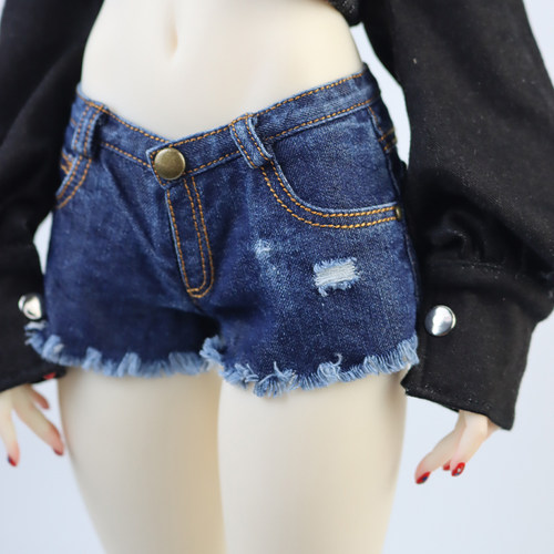 三万院长水洗破洞牛仔短裤