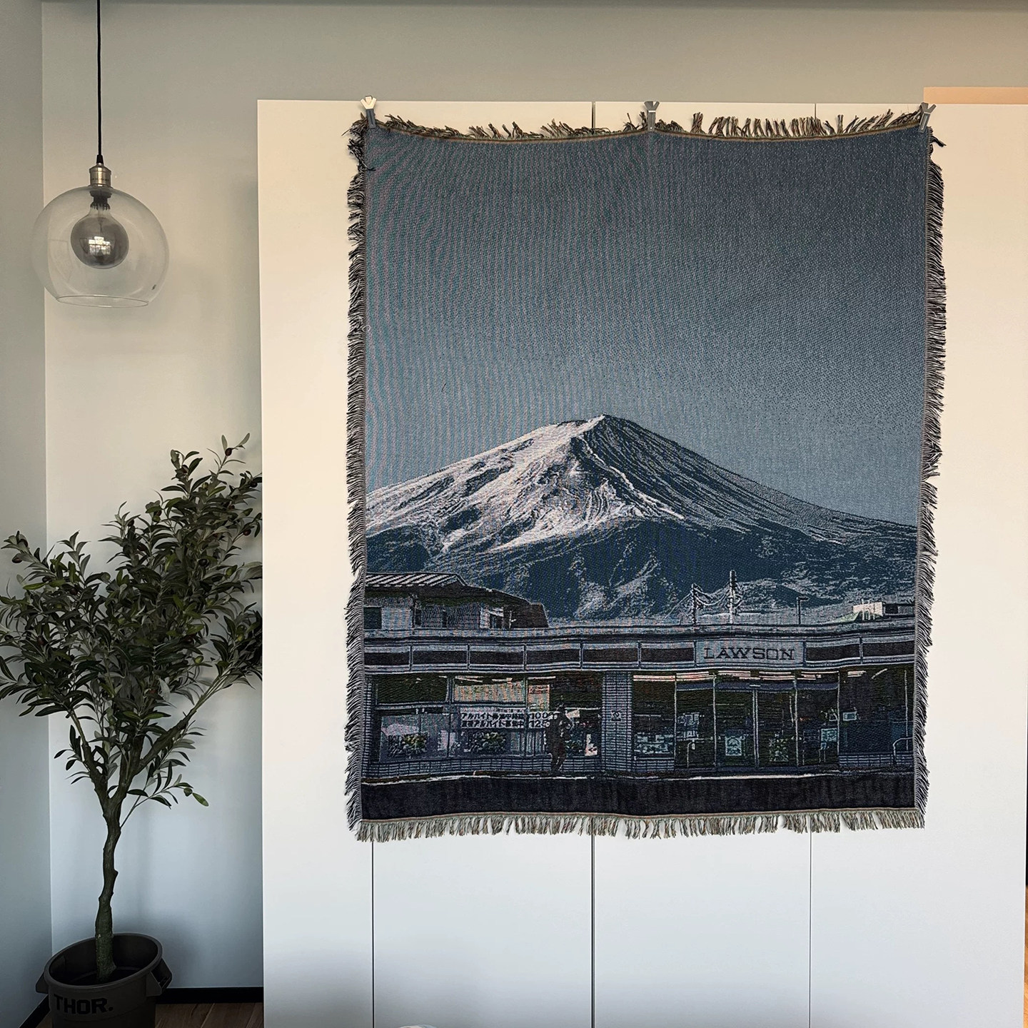日本富士山沙发毯盖毯布置客厅挂毯简约沙发巾户外露营伴手礼画框