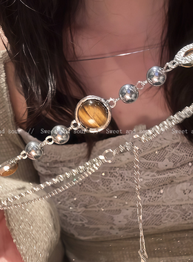 秋冬美拉德串珠虎眼石项链女轻奢小众高级感卫衣毛衣链复古脖颈链