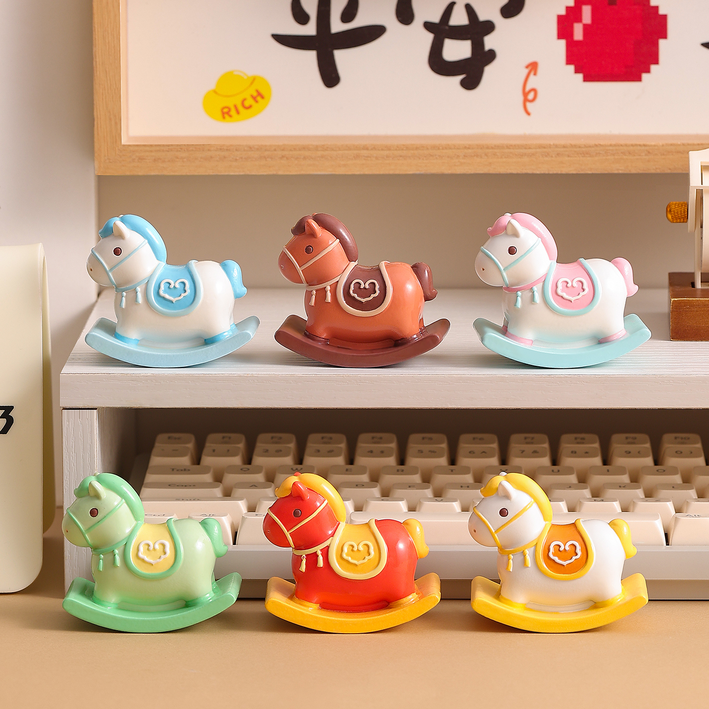 2026马年吉祥物公仔摇摇木马摆件