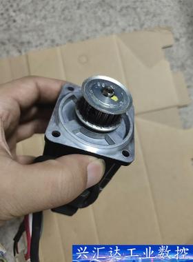 电机P50B05010DXS20，100W，成色很好如图  询价下单