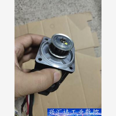 电机P50B05010DXS20，100