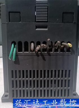 西普达变频器XPD2000-2R2G3/4R0P3少面板  询价下单