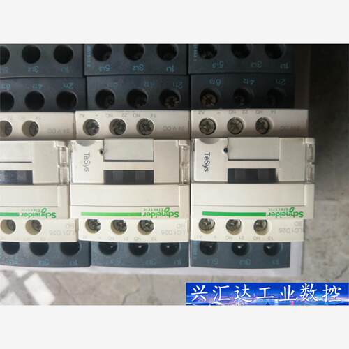 施耐德LC1  D25 BD，5-24v，拆机成色好，数量1 询价下单