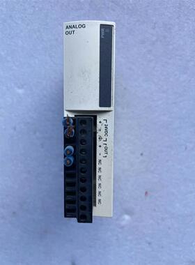 施耐德tm2amo1ht，功能包好，成色如图所示，需要者请拍