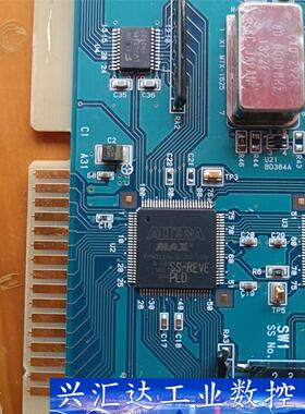 EP1C3T100C8N,一个在板子上面。EPM3128AT  询价下单