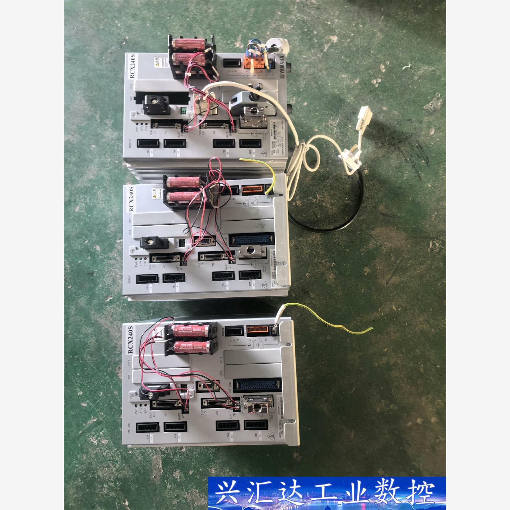 雅马哈Yamaha机器人运动控制器RCX240S成色好，原装 议价商品