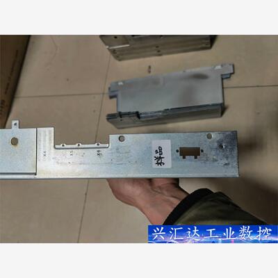 伦茨9300变频器驱动器铁