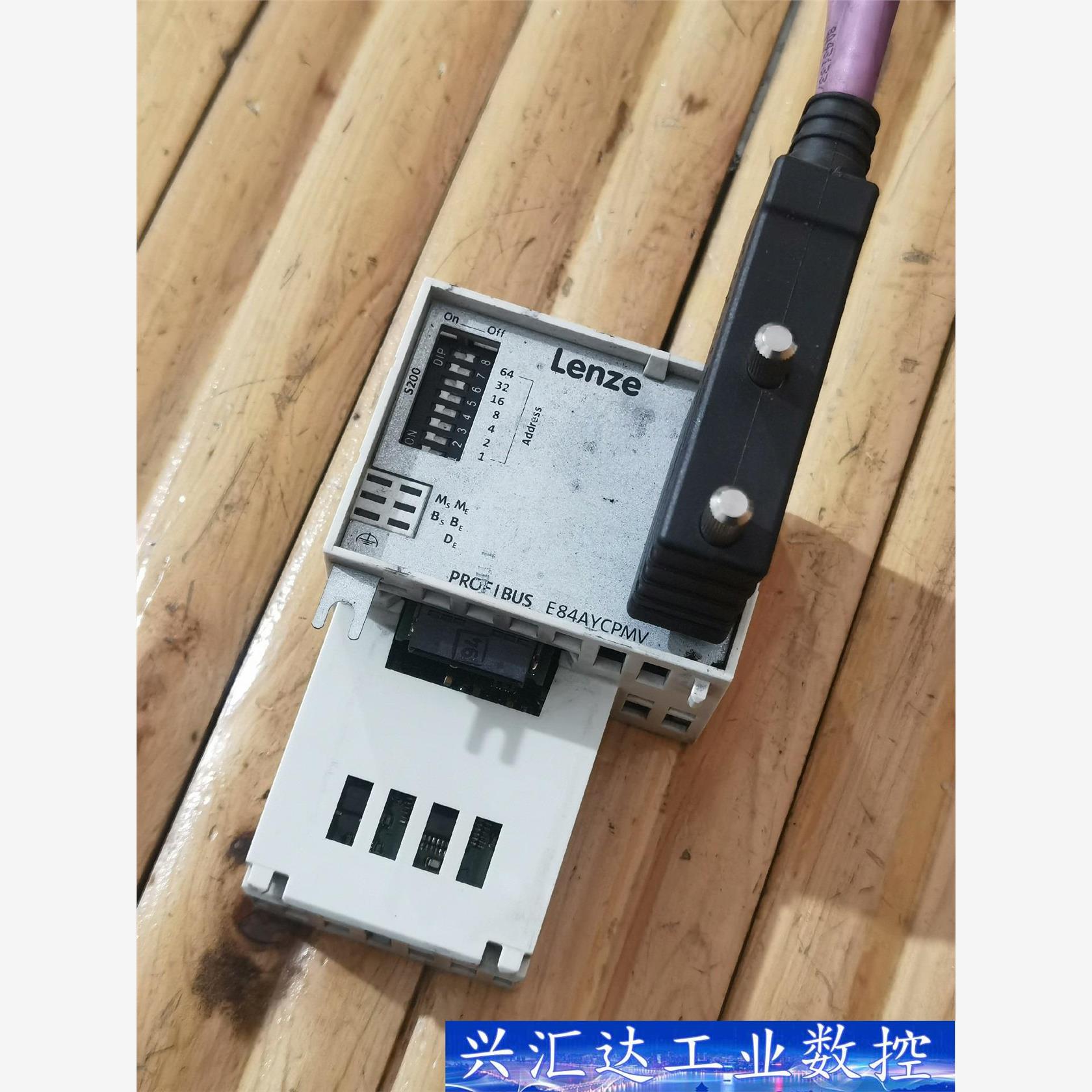 伦茨变频器通讯模块E84AYCPMV  询价下单