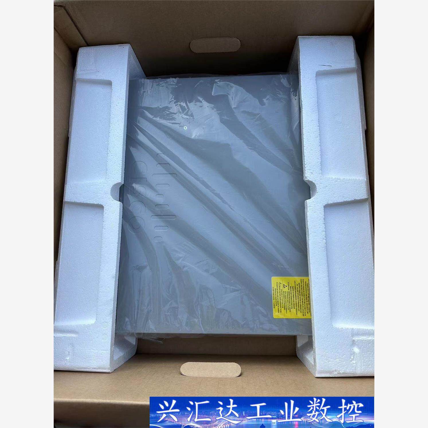 WS-C3850-48T  思科 48口 千兆电口交换机，9  询价下单
