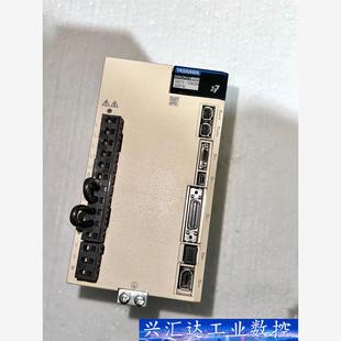 成色充新 議價商品 120A20A000F82 安川驅動器SGD7S