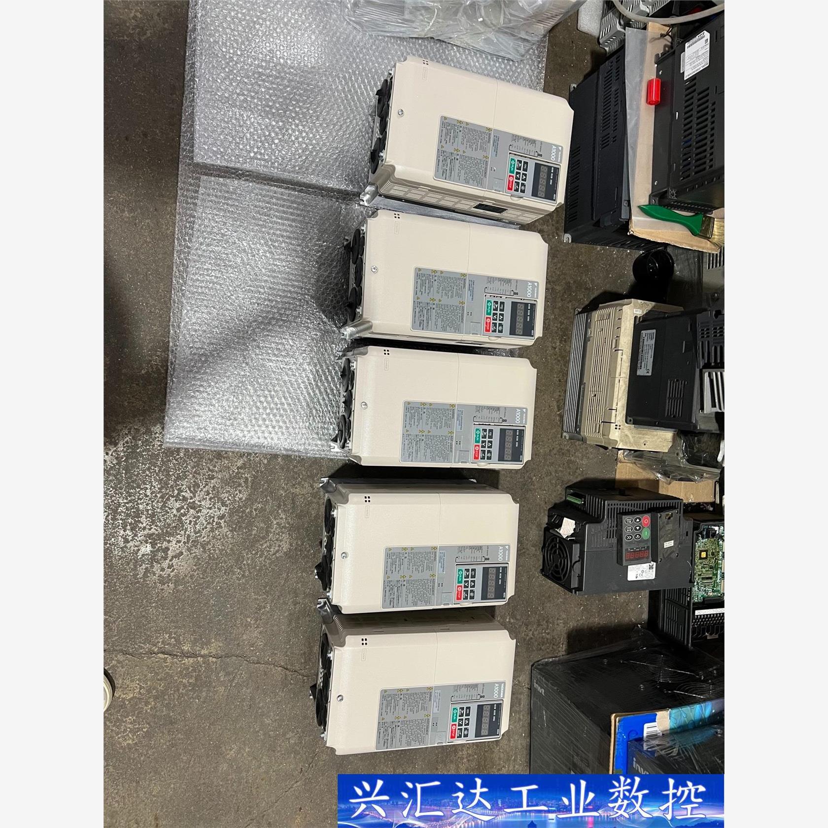 安川A1000变频器15KW，AB4A0038FBA，102 议价商品
