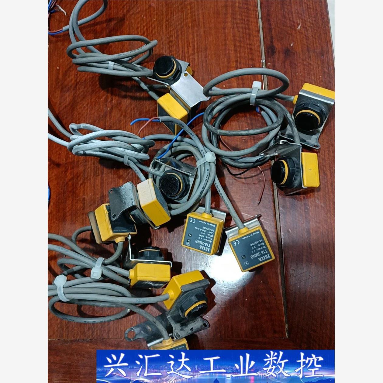 拆机台湾阳明FOTEK 对射型光电开关T18-3MNB  共  询价下单