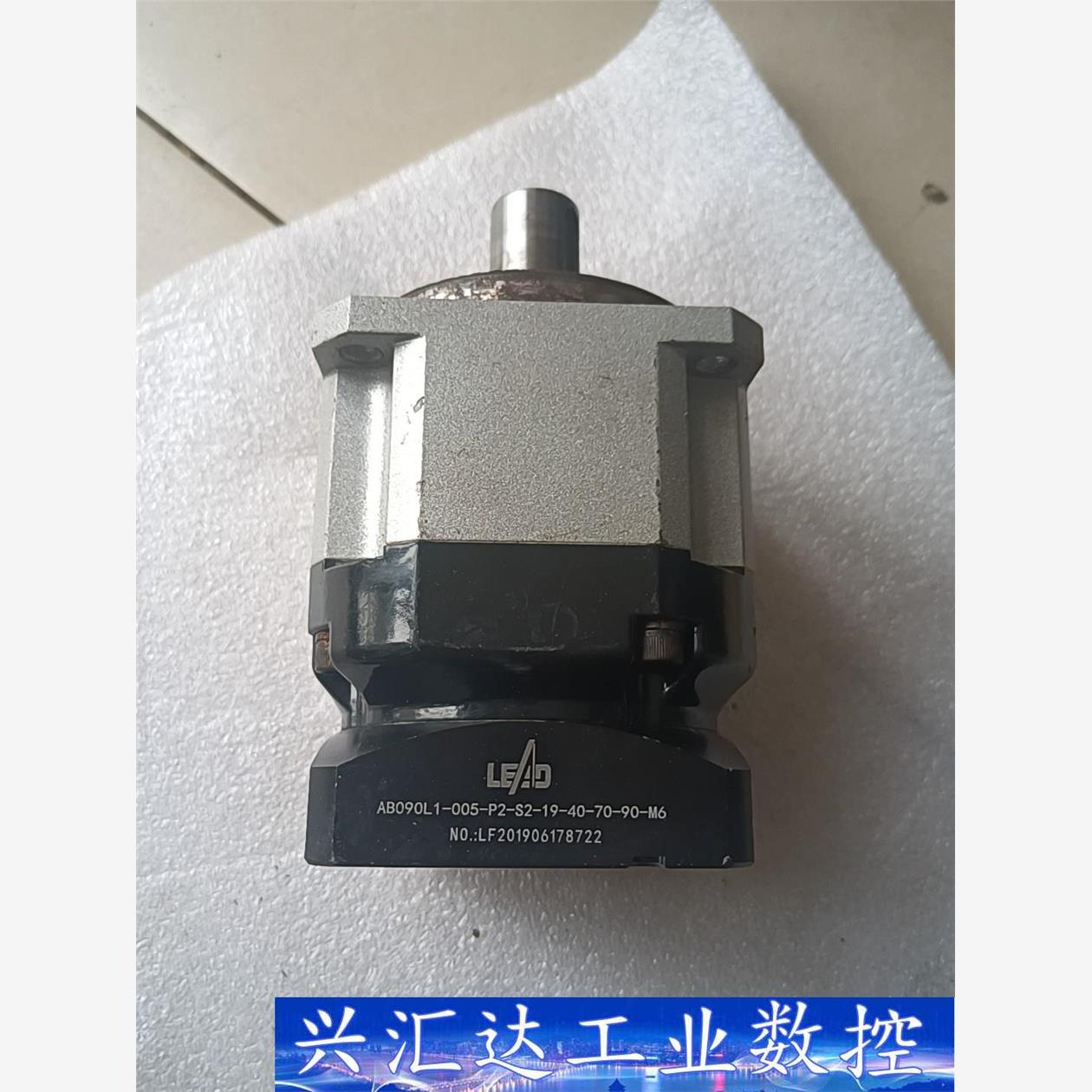 拆机一台行星减速机型号AB090L1-005-P2-S2-1 议价商品