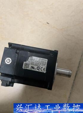 安川电机SGMJV-02ADL21 轴有硬伤。功能好的 当配 议价商品