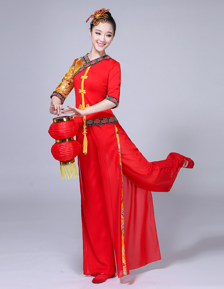 广场舞秧歌服红色喜庆演出服女装中国结灯笼舞蹈表演服民族舞台装
