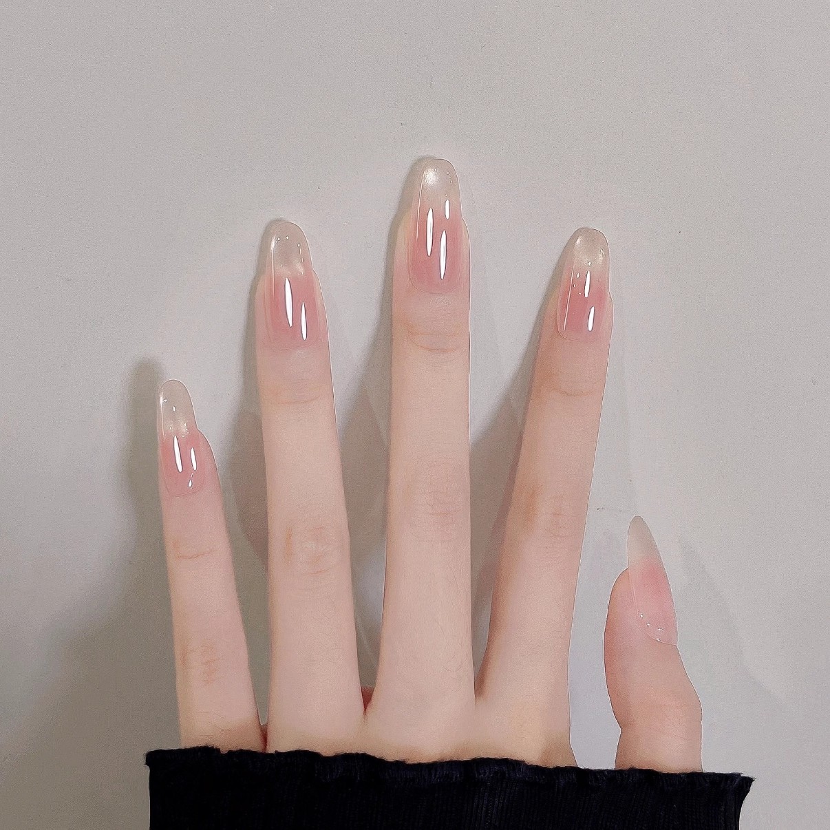 秋冬新款裸色冰透玻璃珠猫眼美甲穿戴甲片气质百搭显白手工穿戴甲